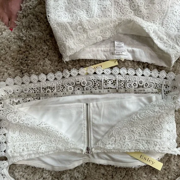 2-pc wedding dress - Picture 2 of 4